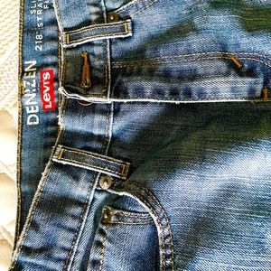 Levi’s blue jeans Size 16